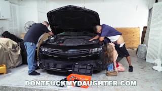 18yo Teen Lilly Ford Fucks Daddy’s Mechanic Friend (dfmd15754)